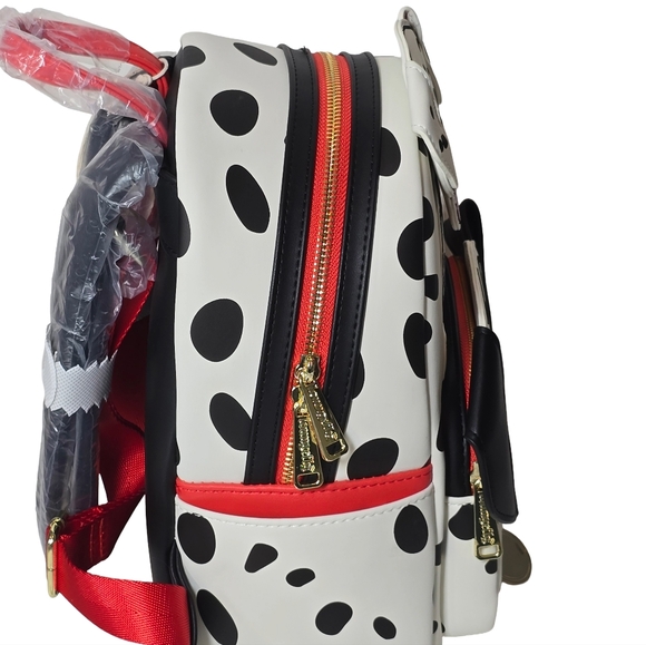 Loungefly 101 Dalmatians Pongo Freckles Mini Backpack NWT Exclusive - Picture 4 of 7